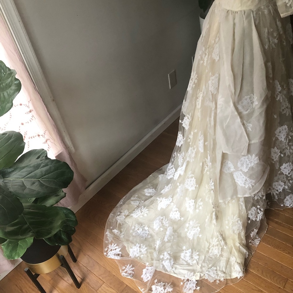 1950’s True Vintage ivory Handmade Wedding gown dress handmade lace - Picture 6 of 13